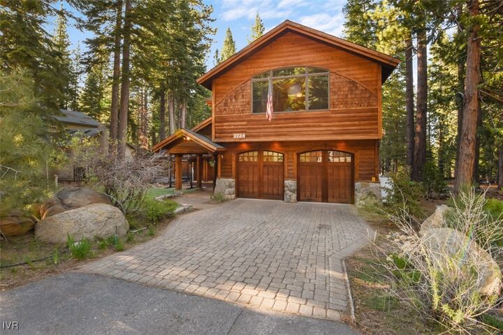 Property Photo: 1724 Mohican Drive CA 96150