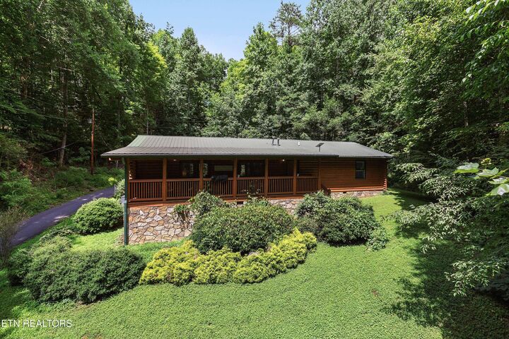 1150 Ogle Hills Rd  Gatlinburg TN 37738 photo