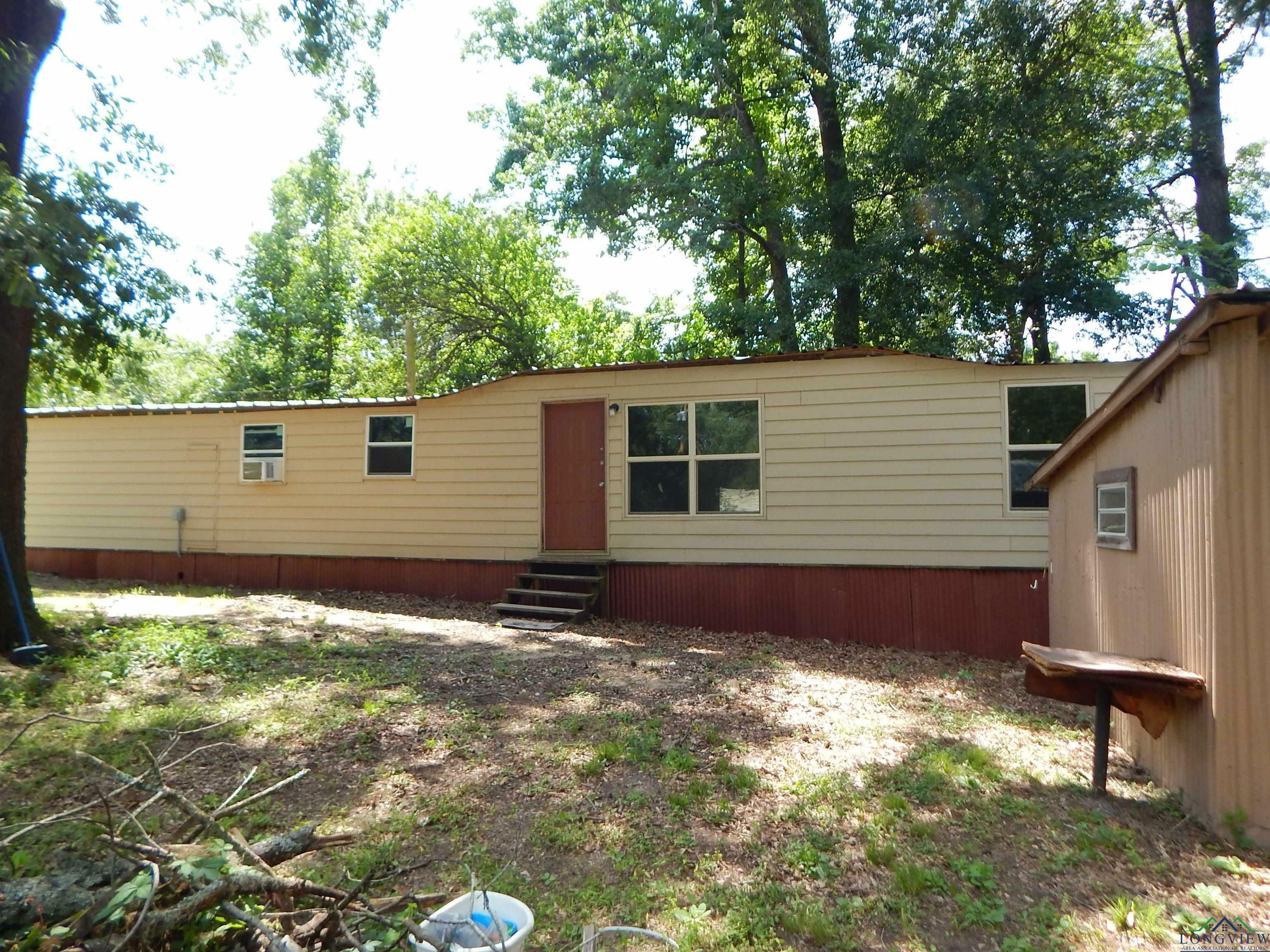Property Photo: 214 Lawrence St. TX 75644