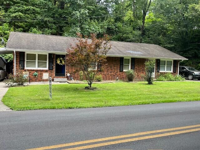 Property Photo:  394 Spring Street 1 &Amp 2  KY 40741 