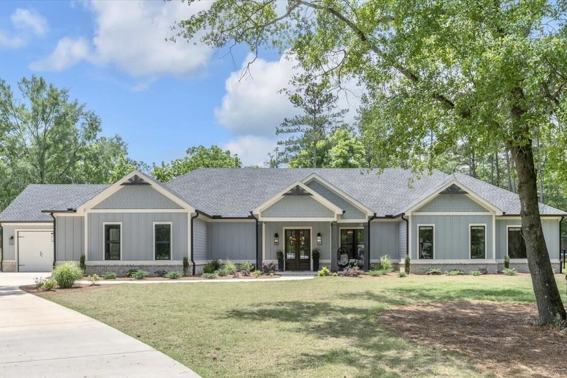 Property Photo:  112 Stormy Drive  GA 31024 