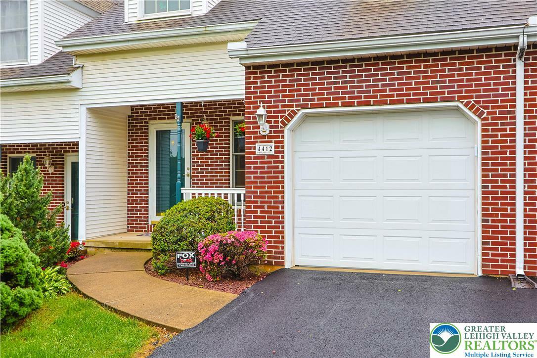 Property Photo: 4412 W Rosebay Court PA 18020