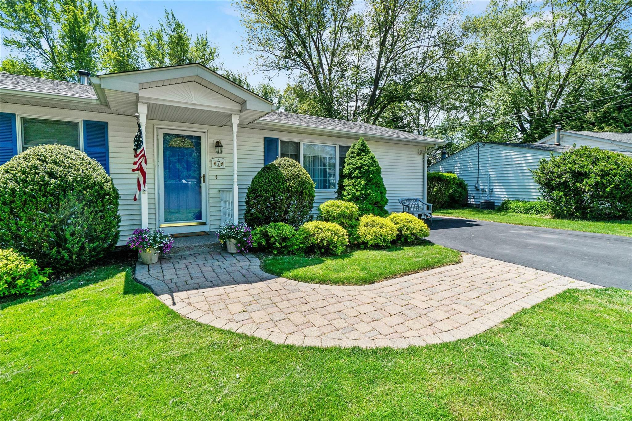 Property Photo: 7 Lincoln Drive NY 10992