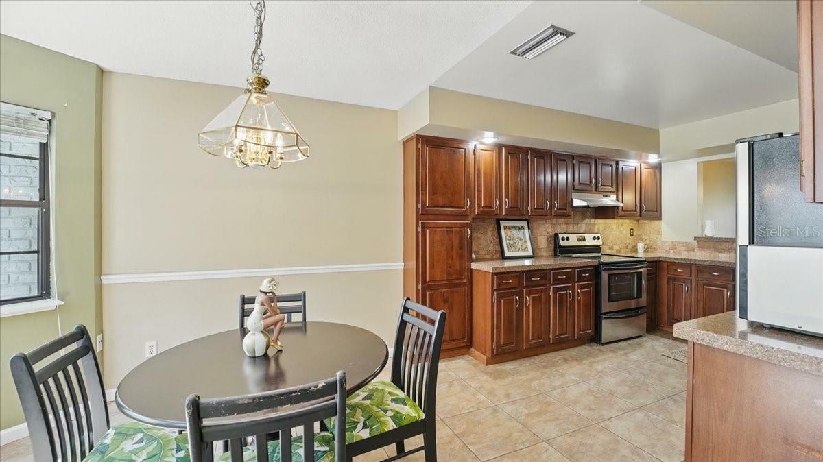 Property Photo: 2144 Kings Cross Street FL 32796