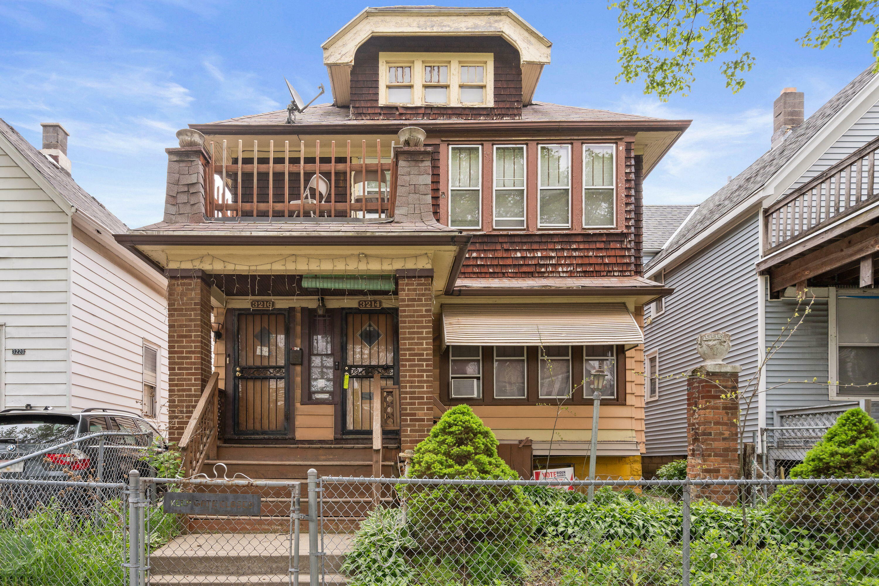 Property Photo: 3214 N Buffum St 3216 WI 53212