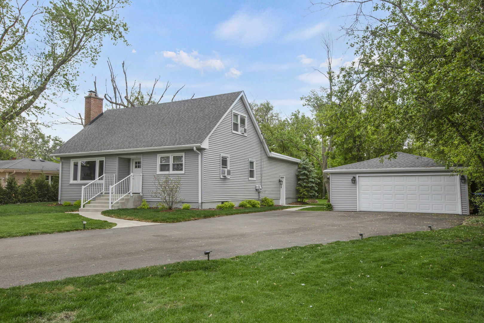 Property Photo: 4001 Walters Avenue IL 60062