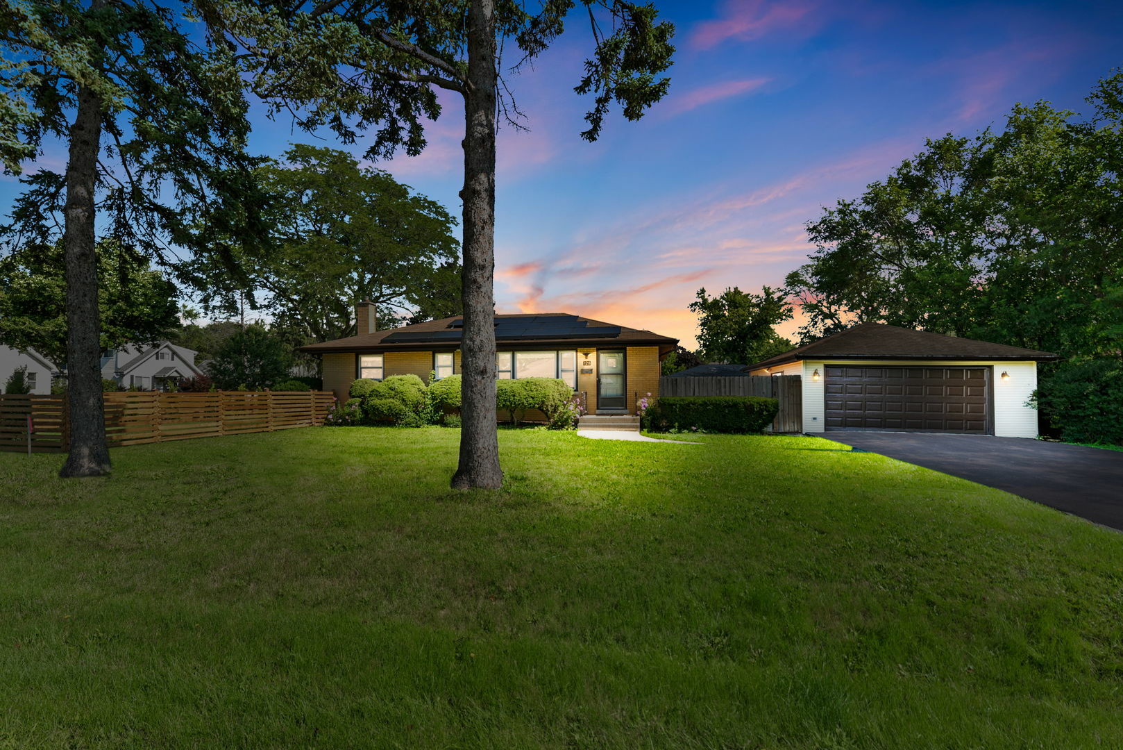 Property Photo: 128 8th Street IL 60515