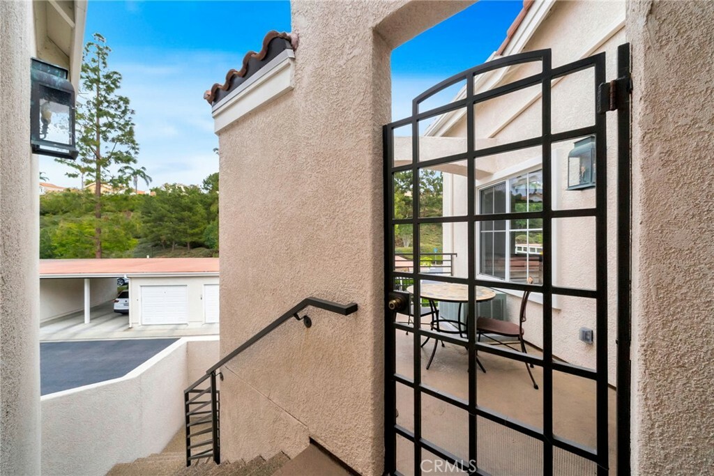 Property Photo:  28747 La Triana  CA 92677 