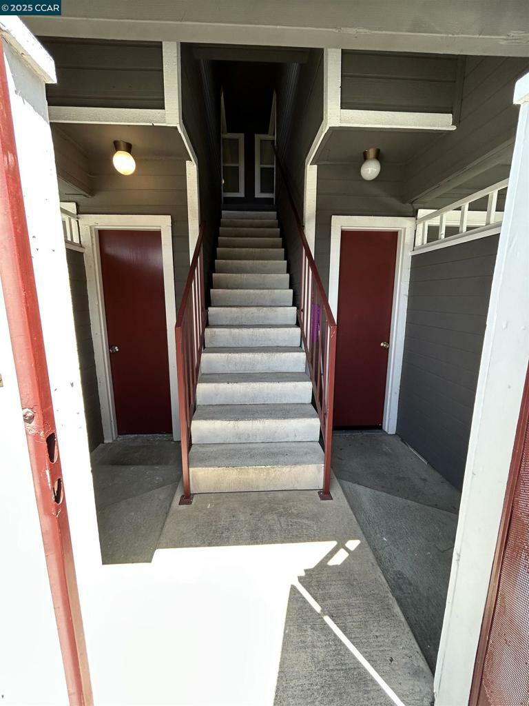 Property Photo: 1358 E 7th St. CA 94510