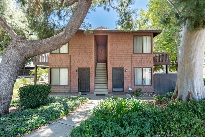 320 W Walnut Street 6  Ontario CA 91762 photo