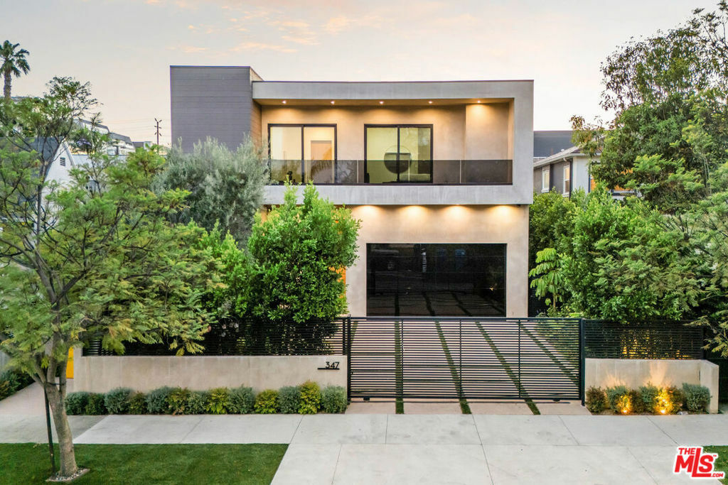 Property Photo:  347 N Alfred Street  CA 90048 