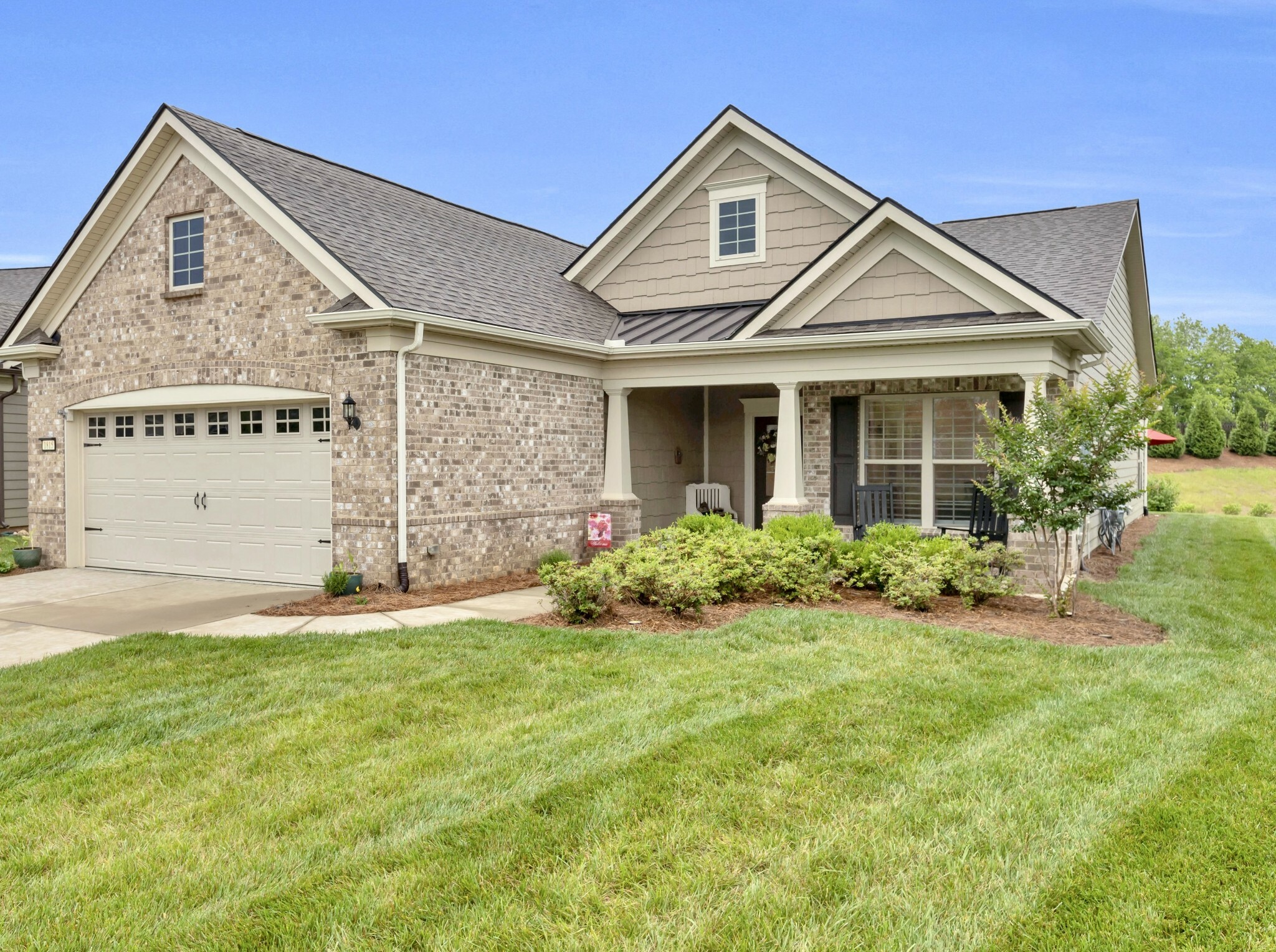 Property Photo:  1815 Humphreys Gln  TN 37174 