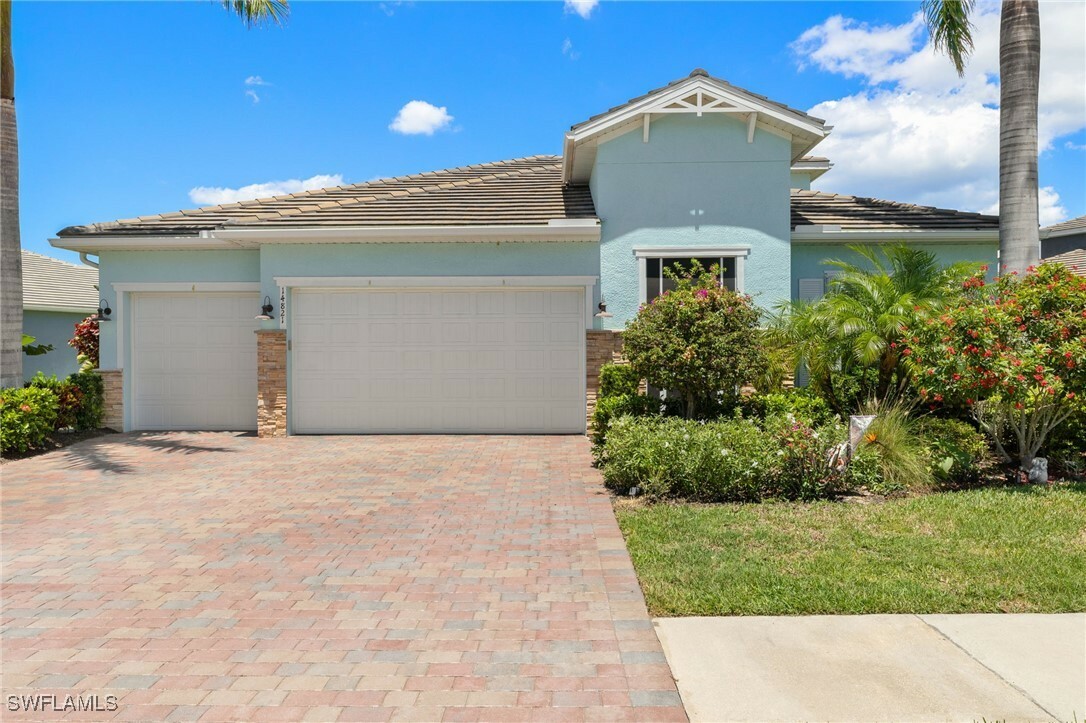 Property Photo: 14821 Windward Lane FL 34114