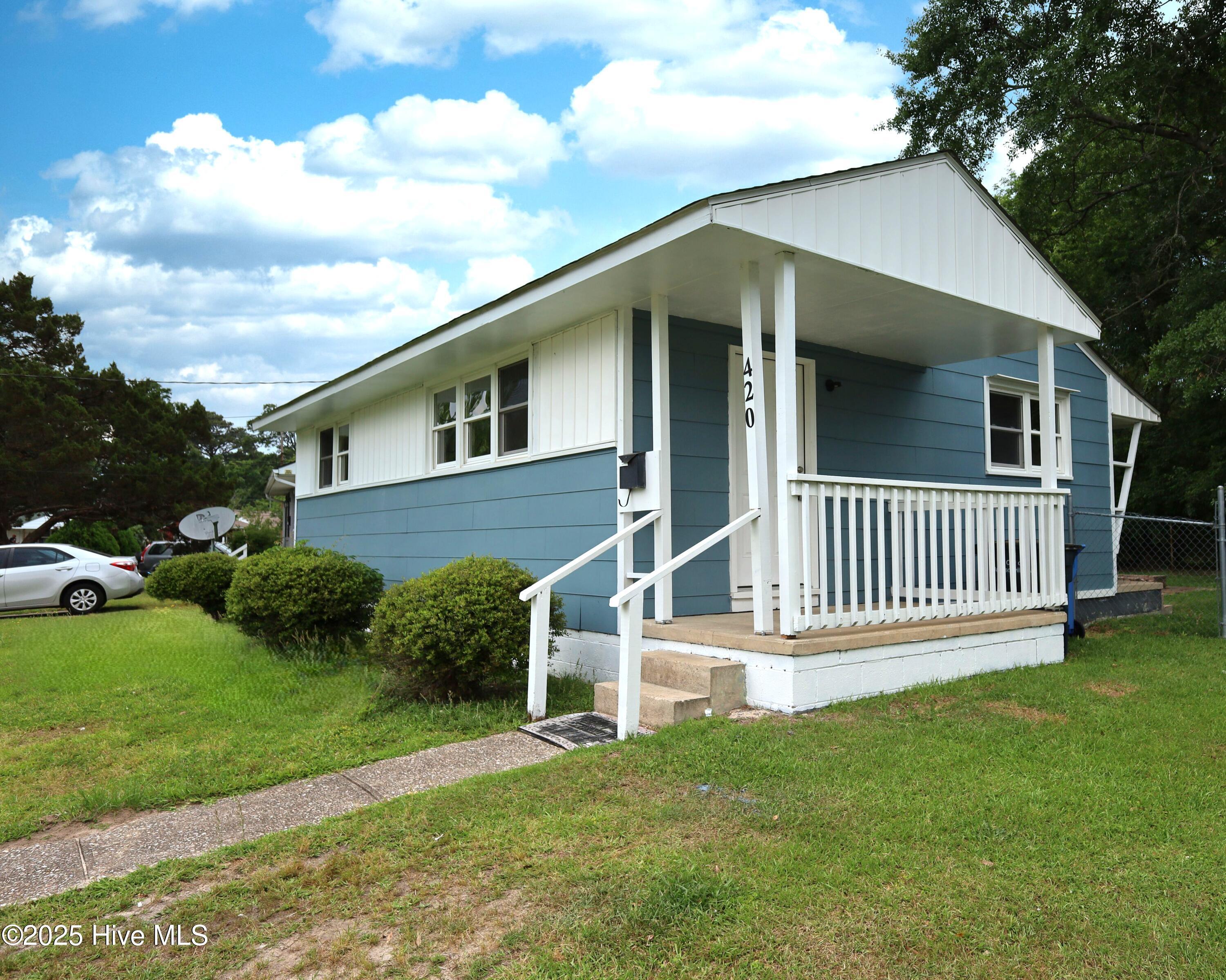 Property Photo:  420 New River Drive  NC 28540 
