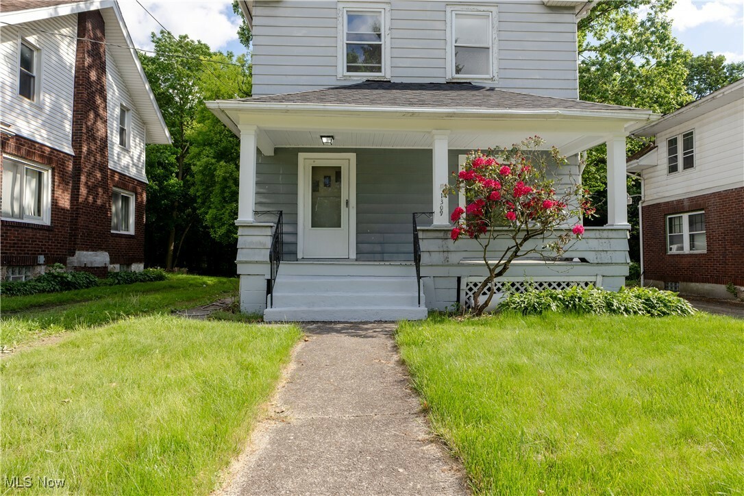 Property Photo: 1309 Republic Avenue OH 44505