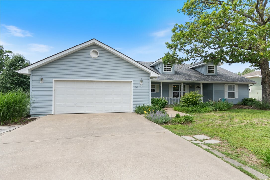 Property Photo: 33 Holiday Island Drive AR 72631