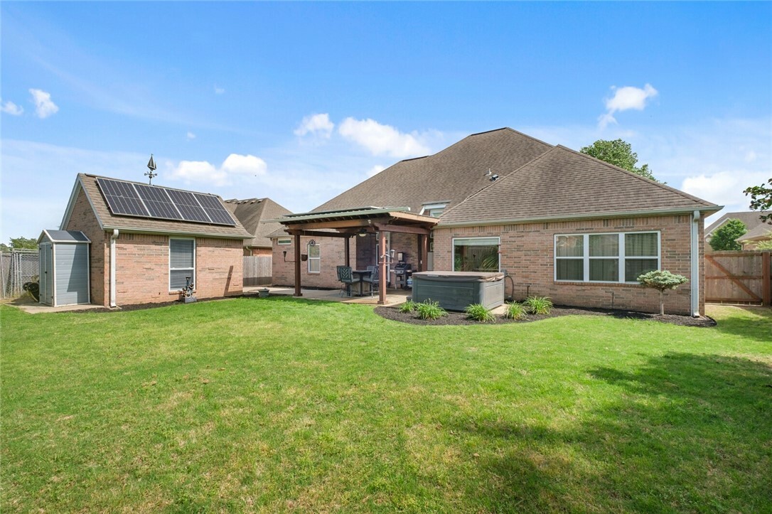 Property Photo: 4005 Lyndale Drive AR 72758