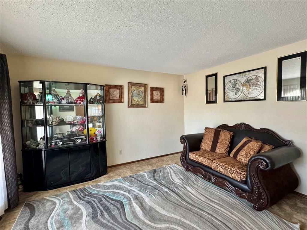 Property Photo: 2409 SW 91st Street OK 73159