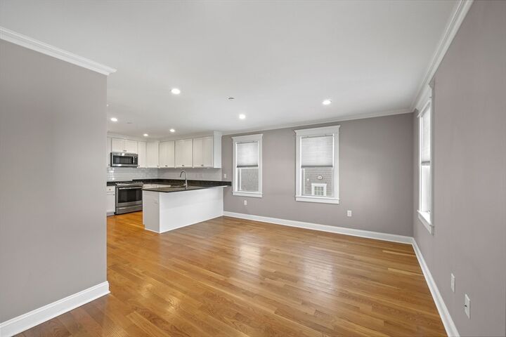 Property Photo:  25 Howland Steet 3  MA 02360 