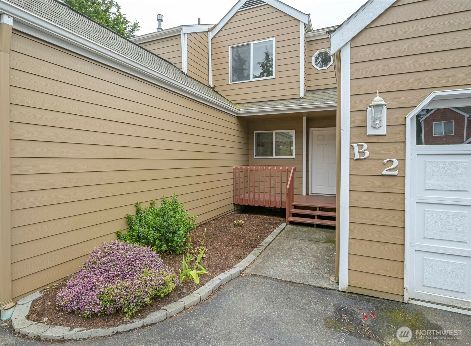 Property Photo: 1250 SW Heller Street B2 WA 98277