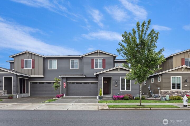 Property Photo:  22619 SE 237th Place  WA 98038 