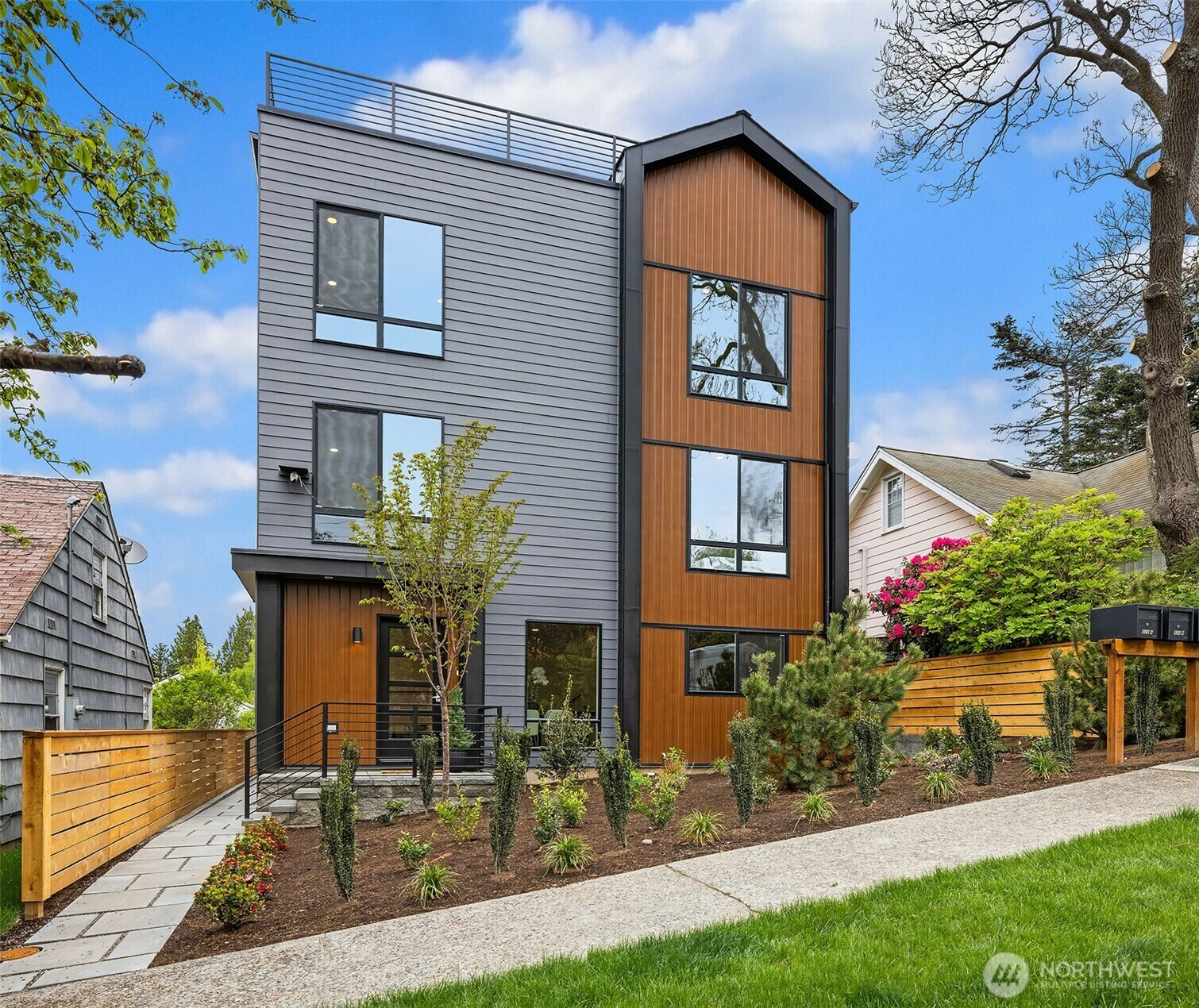 Property Photo: 322 NW 47th Street WA 98107