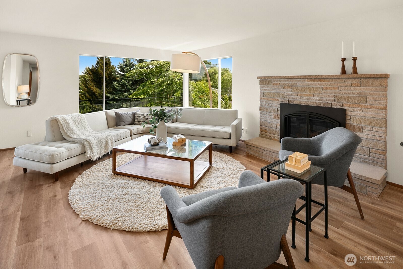 Property Photo: 2820 25th Avenue W WA 98199