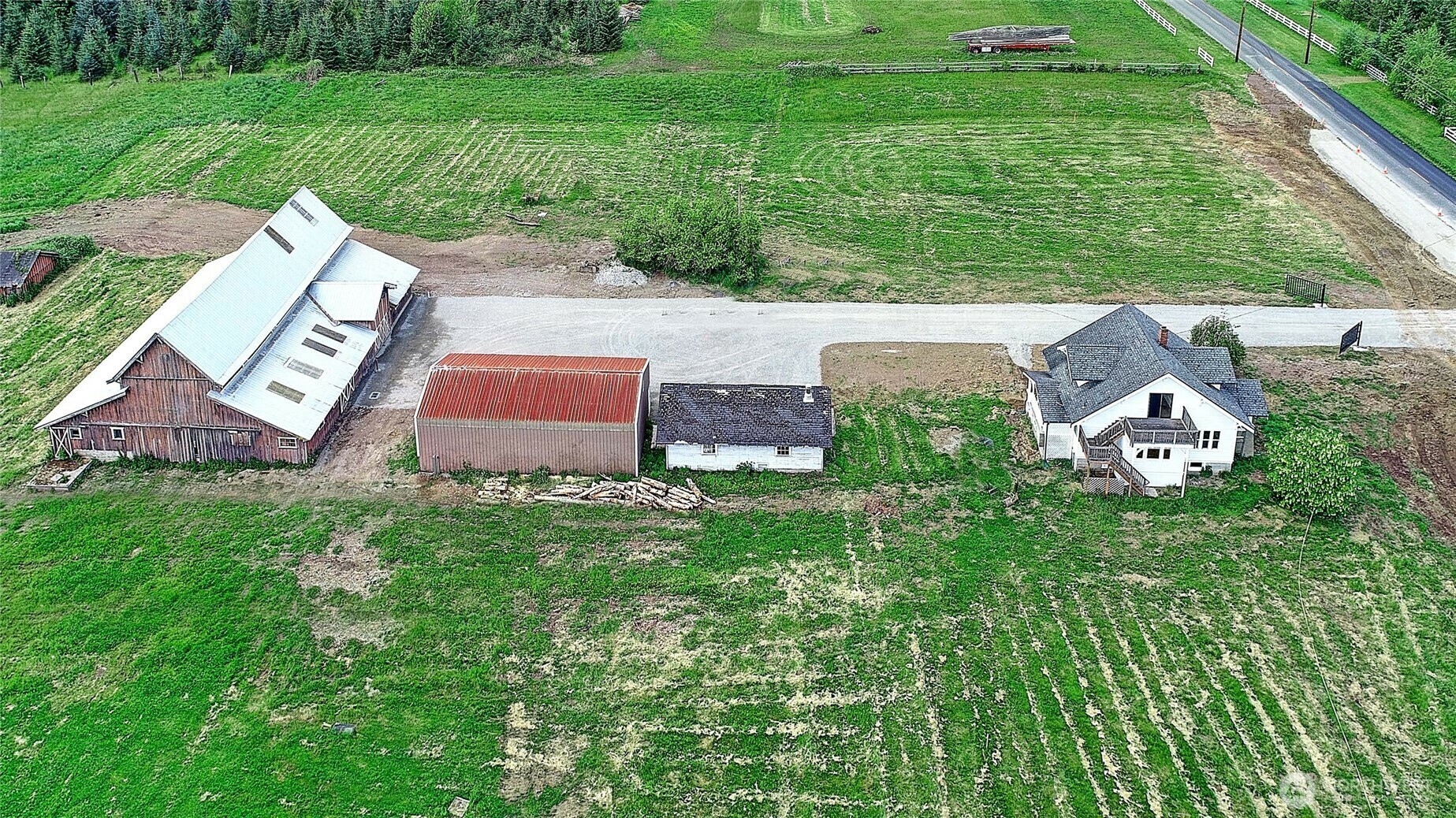 Property Photo: 27120 36th Avenue NW WA 98292