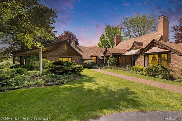 Property Photo: 2103 E Newark Road MI 48446