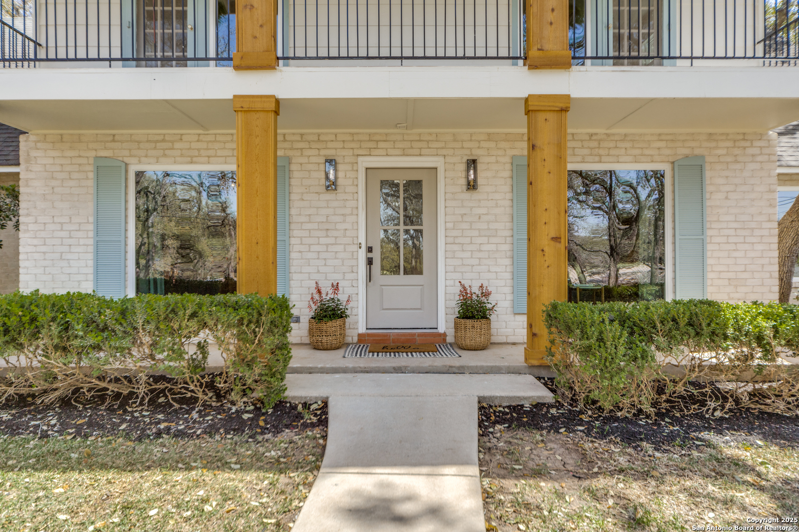 Property Photo:  146 Canyon Oaks  TX 78232 