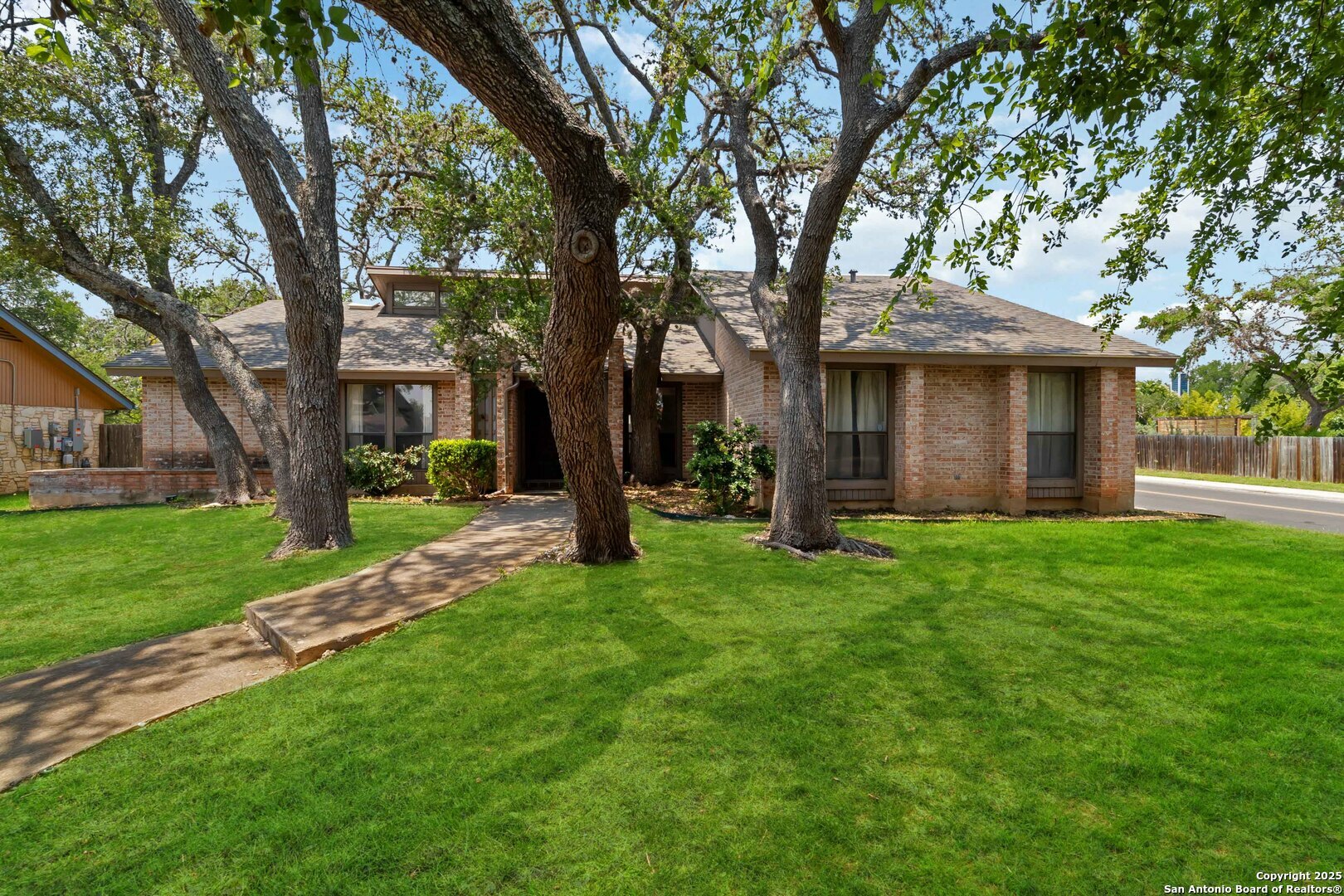 Property Photo: 9227 Fallworth TX 78254