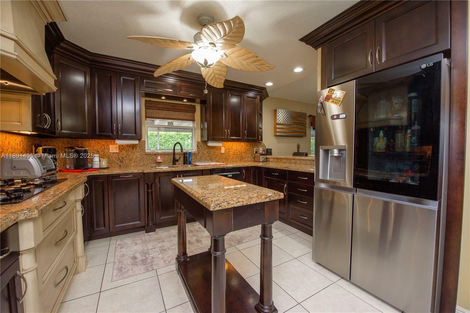 Property Photo: 18721 SW 297th St FL 33030