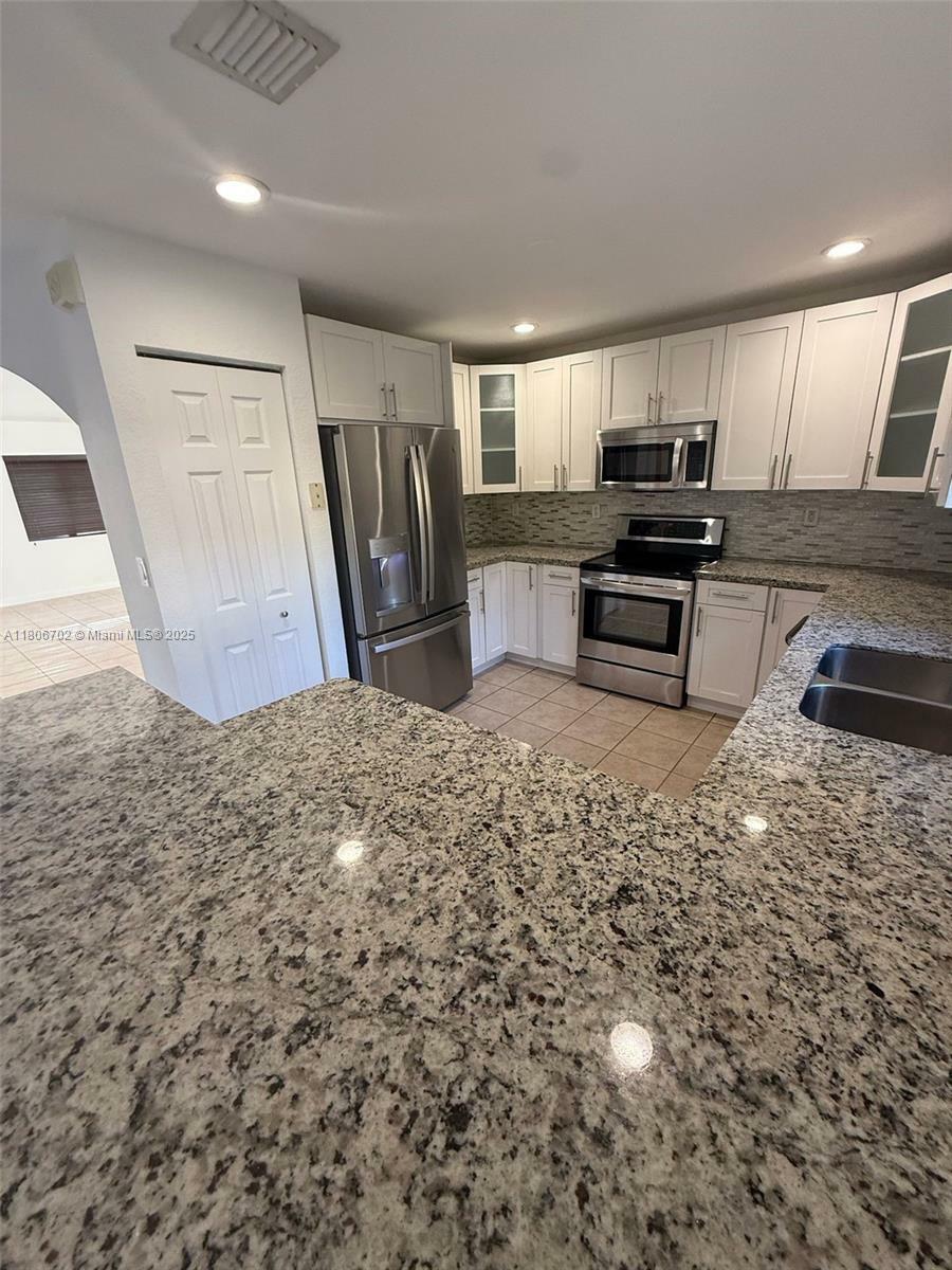 Property Photo: 13473 SW 118th Pass FL 33186