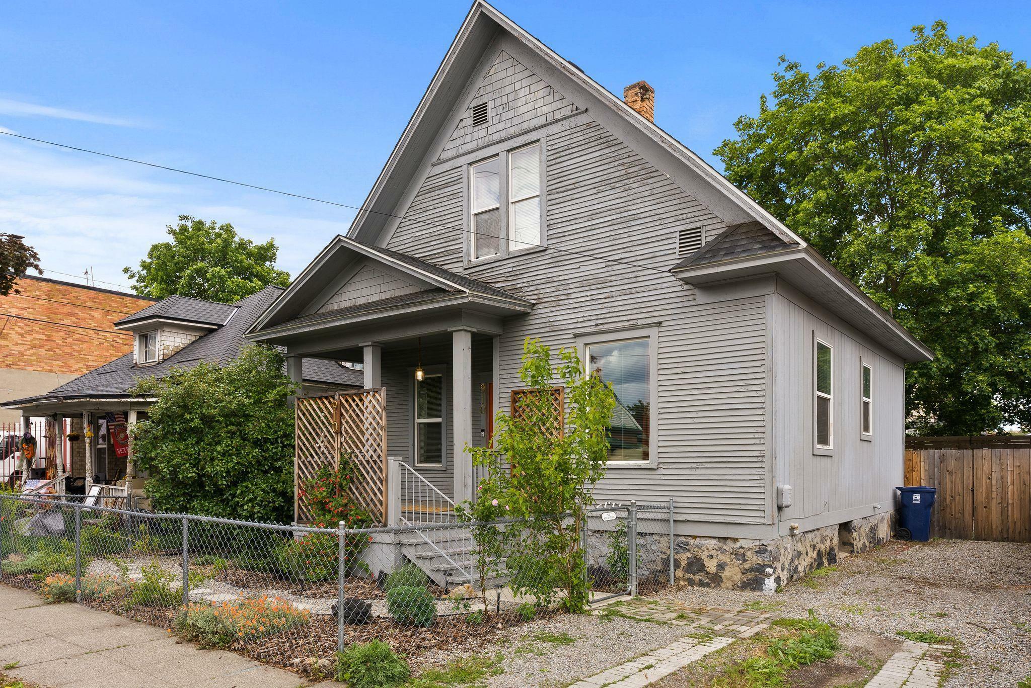 910 N Walnut St  Spokane WA 99201 photo