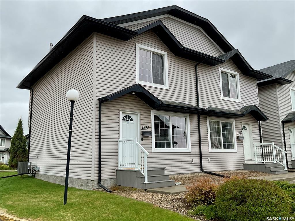 Property Photo: 1272 Wessex Place SK S4N 7S2