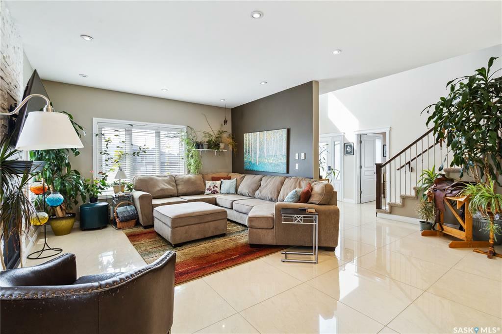 Property Photo: 507 Manek Road SK S7W 0R7