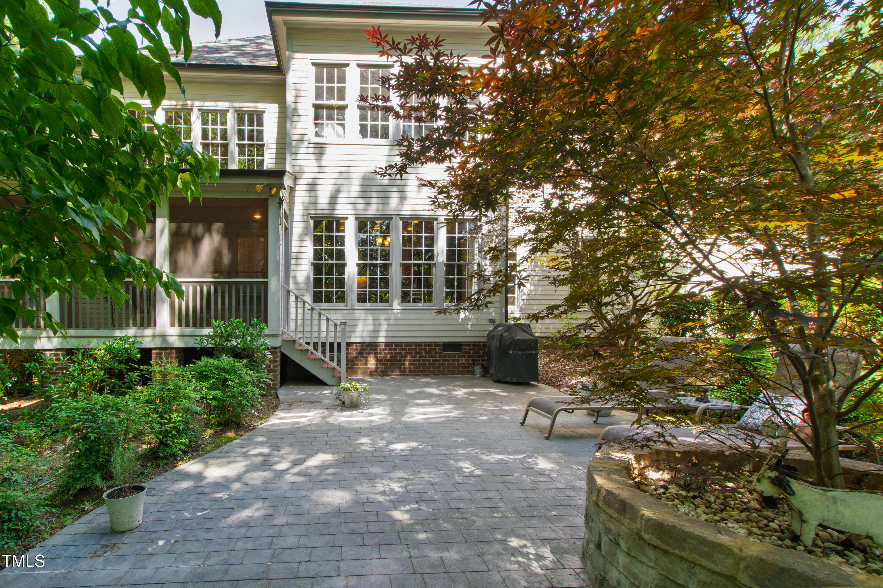 Property Photo: 1329 Wynncrest Court NC 27603