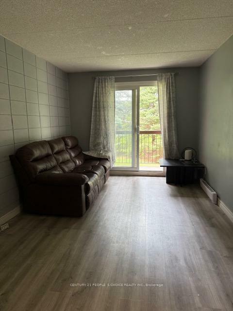 Property Photo: 30 Hickory Street E 111 ON N2J 4L4