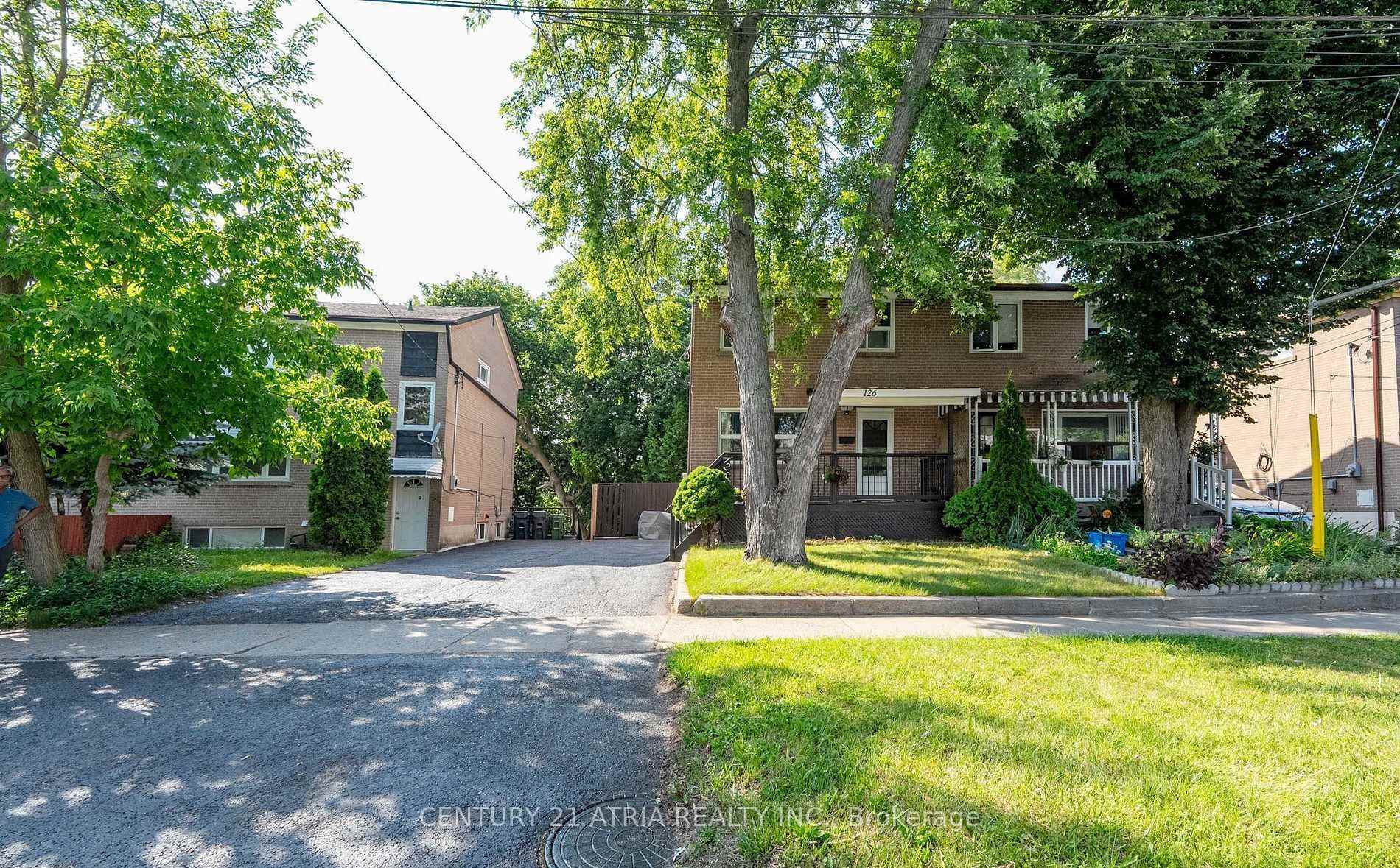 Property Photo: 126 Celeste Drive ON M1E 2V1