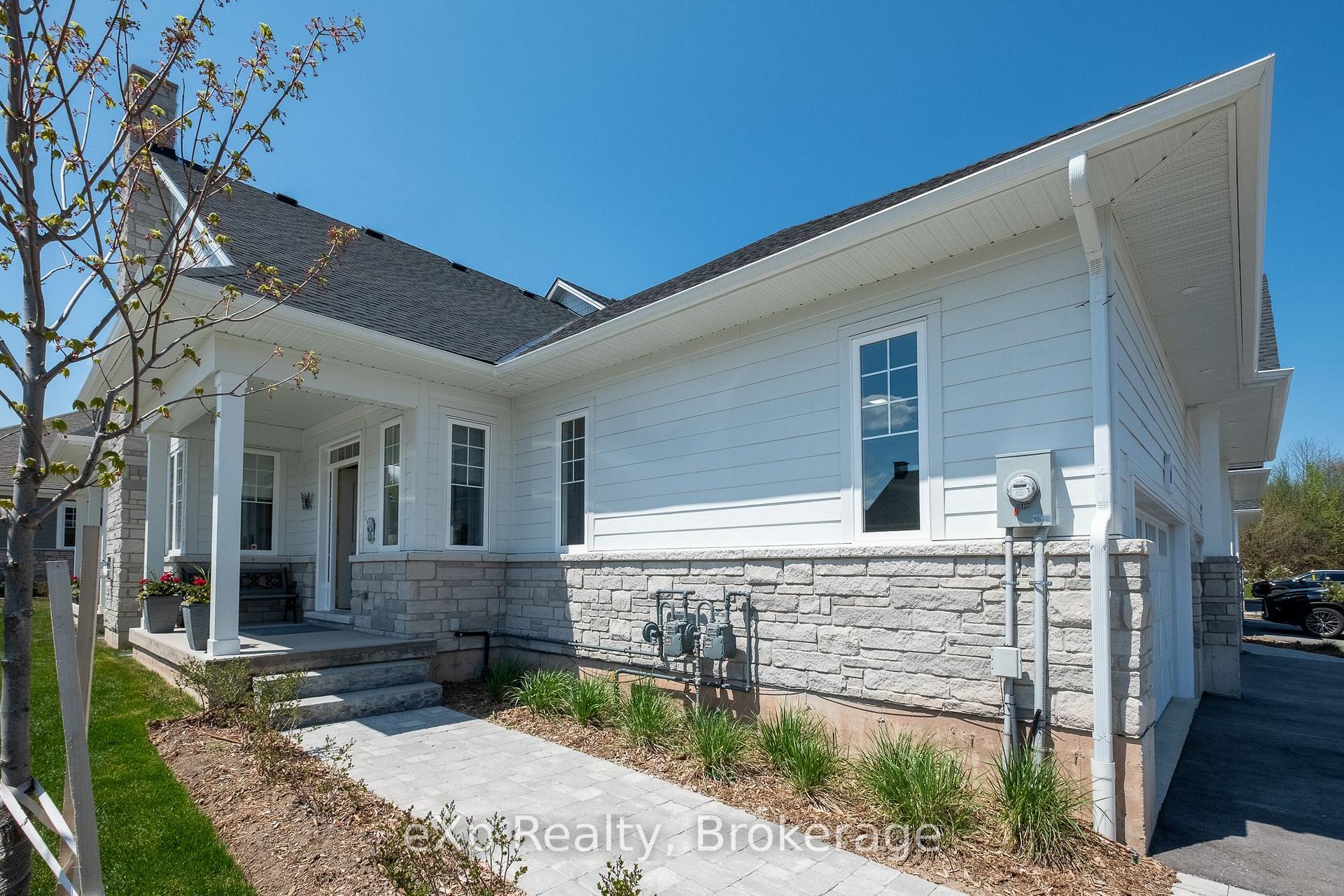 Property Photo: 300 Sandpiper Lane ON N0H 1S0