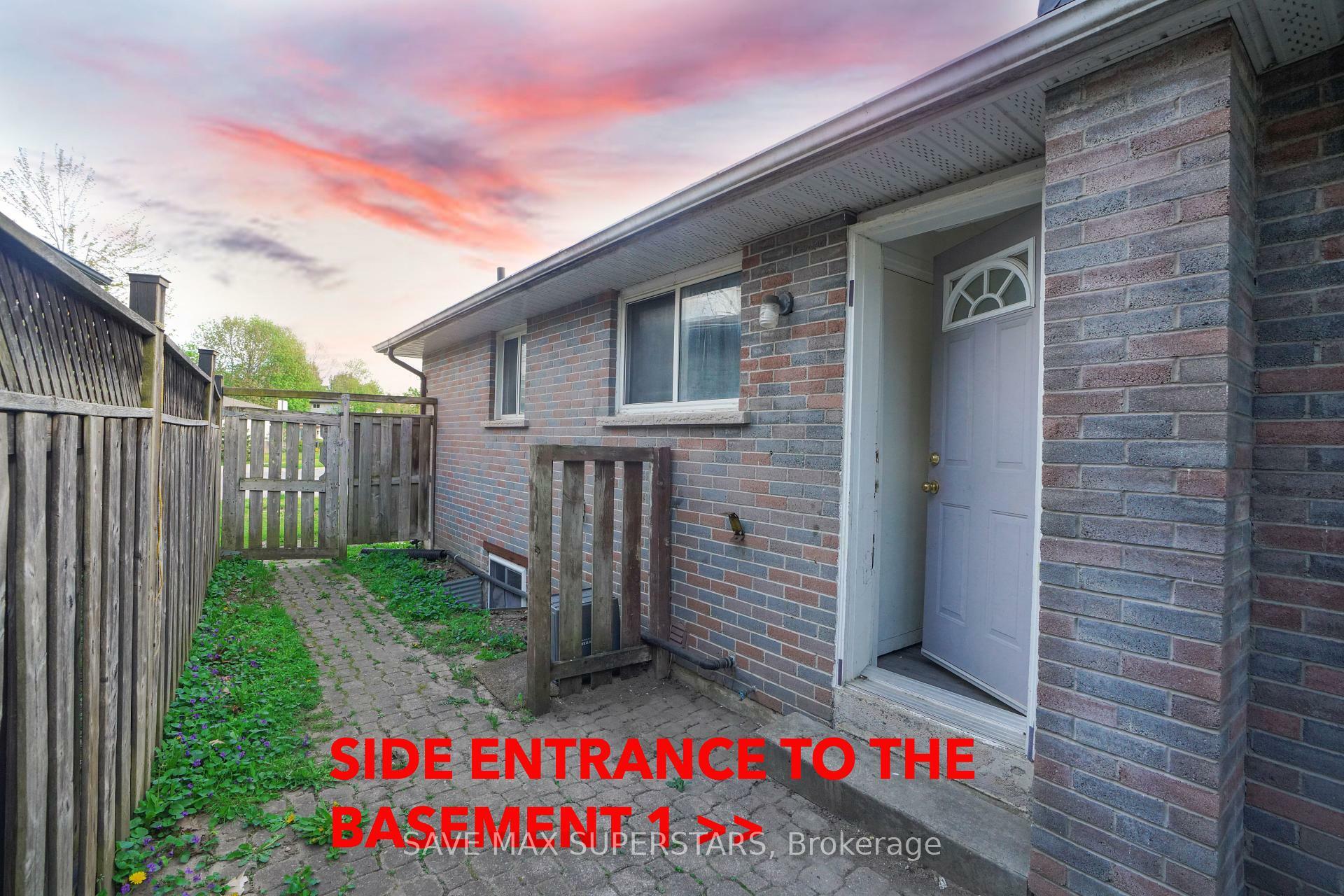 Photo de la propriété: 71 College Crescent ON L4M 2W5
