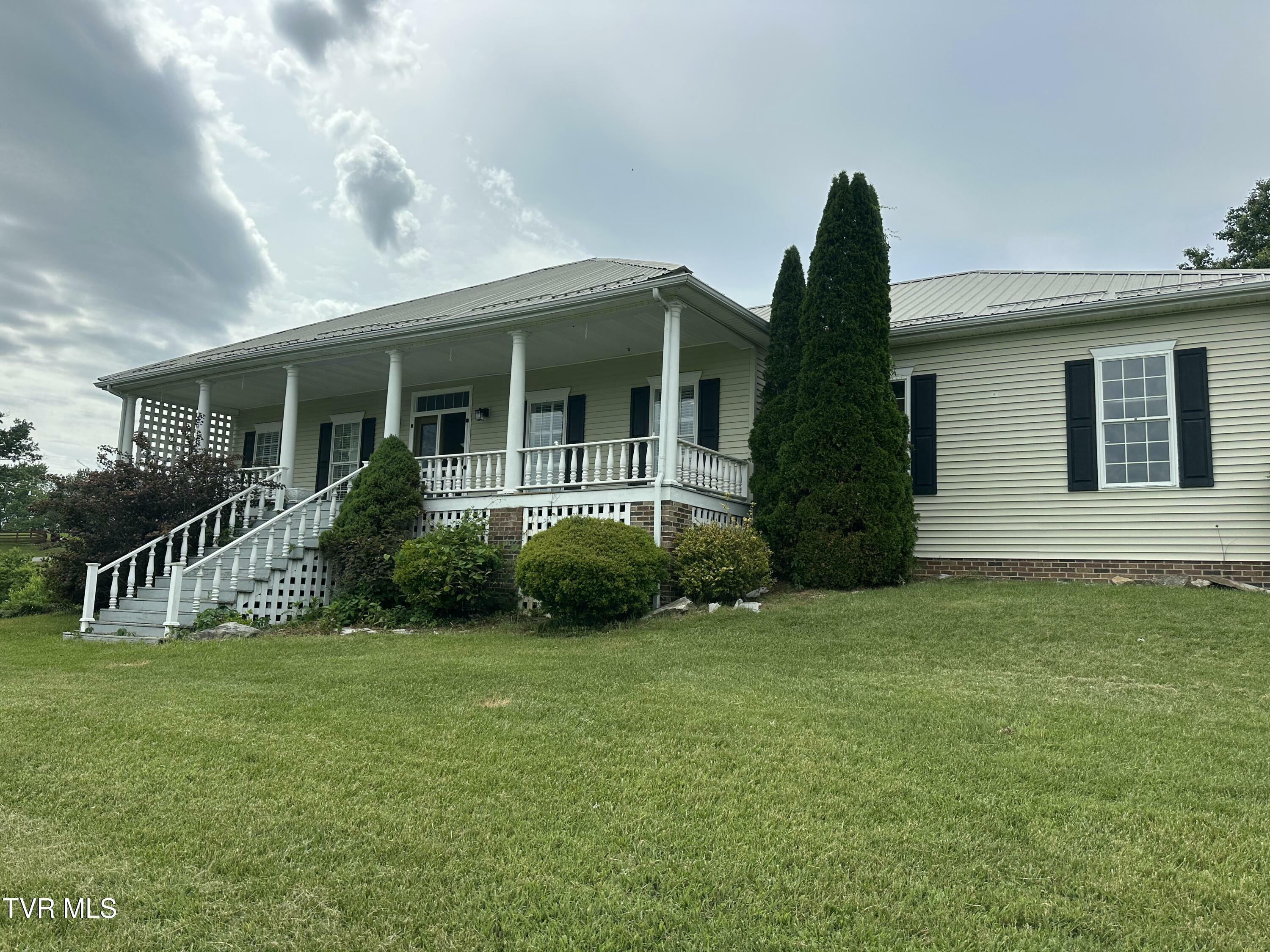 Property Photo:  390 Springdale Drive  TN 37620 