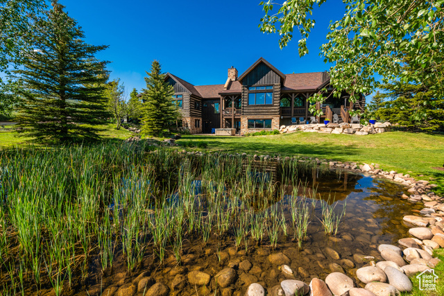 Property Photo: 460 E Westwood Rd UT 84098