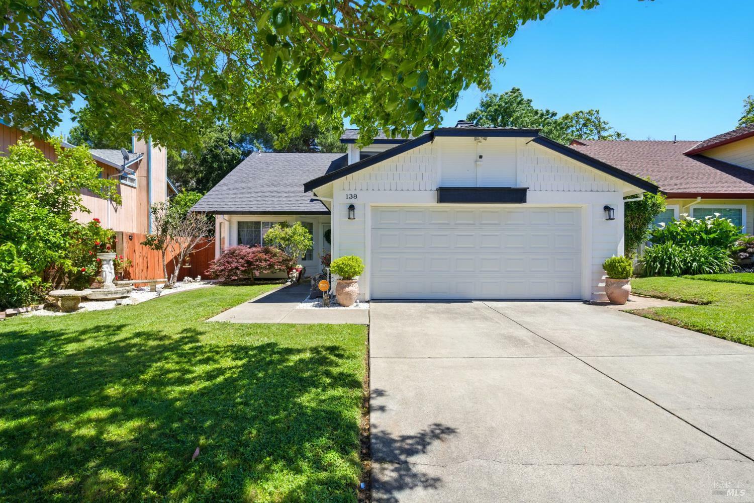 138 Nicole Way  Vallejo CA 94589 photo