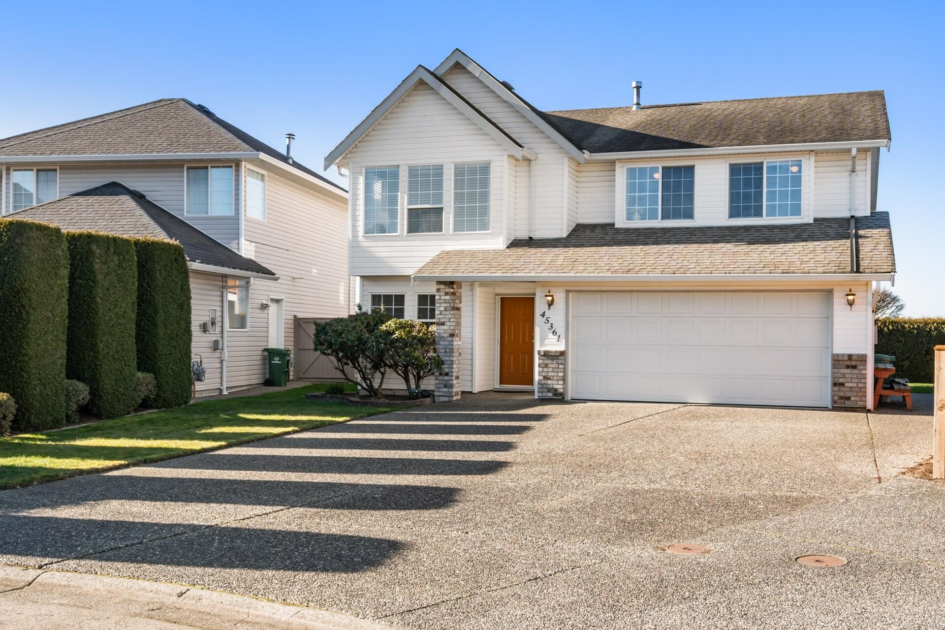 Property Photo: 45361 Paige Place BC V2R 3V3
