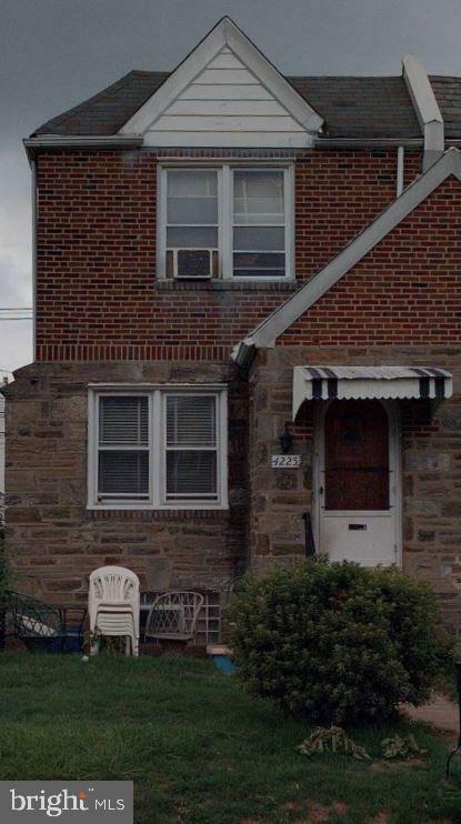 4225 Sheffield Avenue  Philadelphia PA 19136 photo