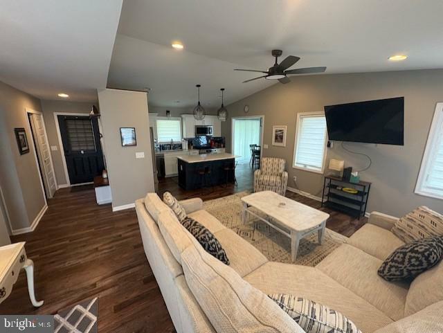 Property Photo: 303 Ellendale Circle MD 21804