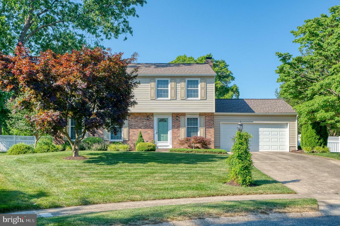 Property Photo: 1400 Midhurst Court MD 21014