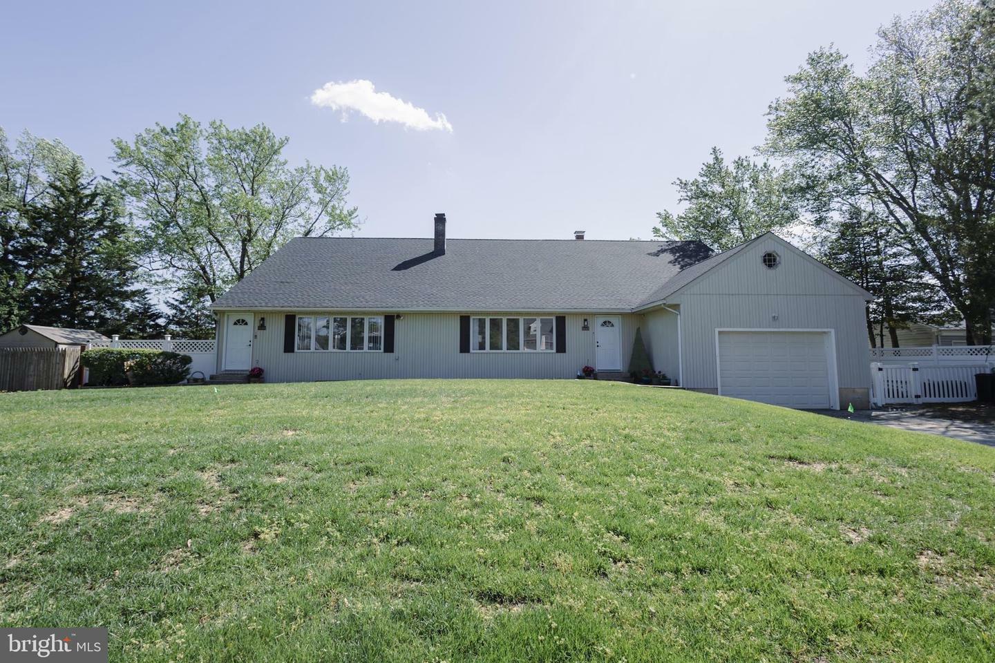 5143 Venice Avenue  Hammonton NJ 08037 photo