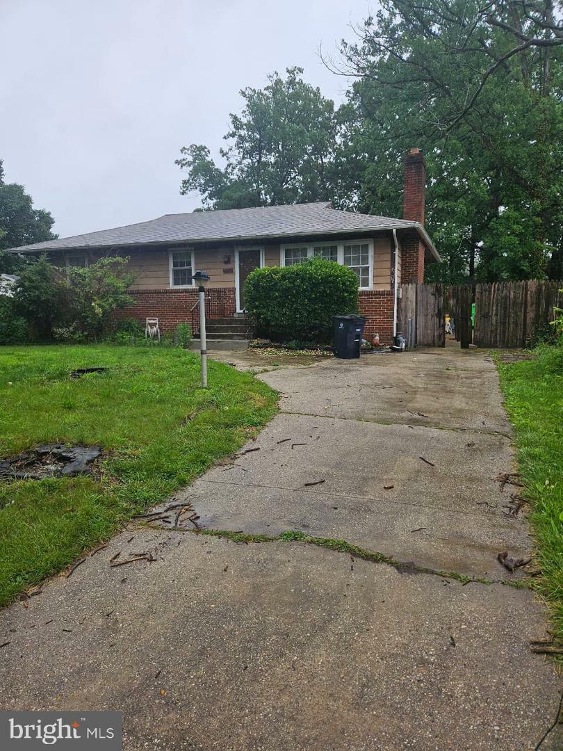 Property Photo: 9513 Underwood Street MD 20706